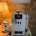 La Fanette De Lure Bed and Breakfast 3*