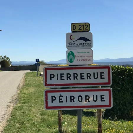 La Fanette De Lure 3* Pierrerue (Alpes-de-Haute-Provence)