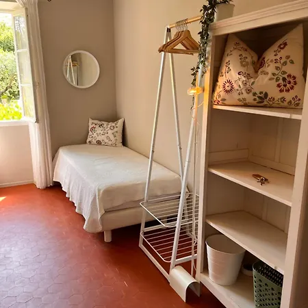 La Fanette De Lure 3*