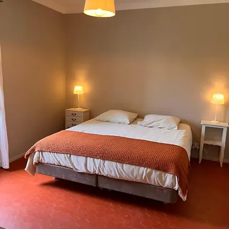 Panzió La Fanette De Lure Pierrerue