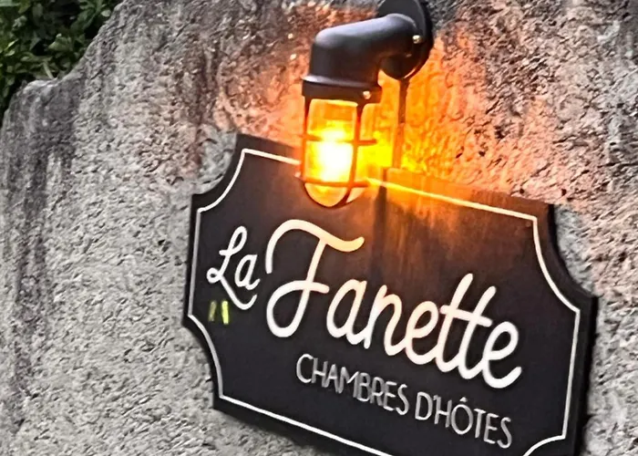 La Fanette De Lure 3* Pierrerue (Alpes-de-Haute-Provence)